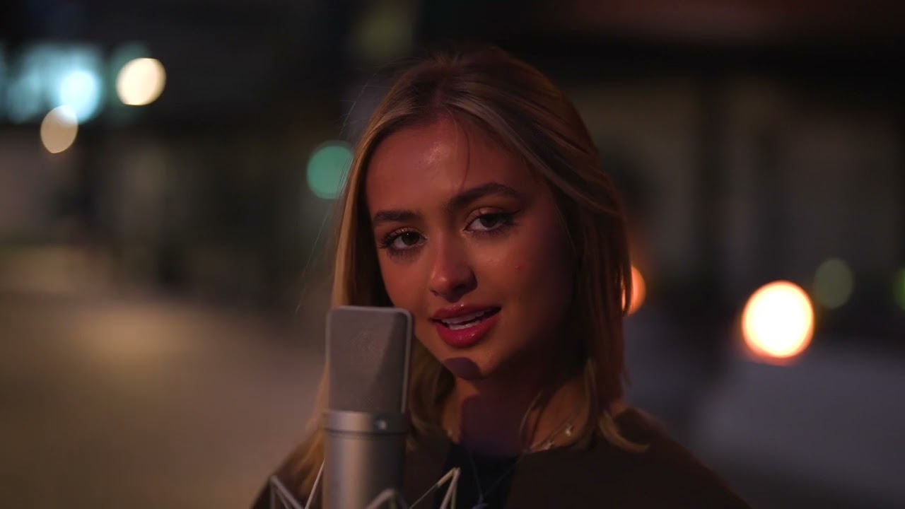 Iuliana Beregoi - Confessa (Live cover Adriano Celentano)☁️ #celentanoinesistente