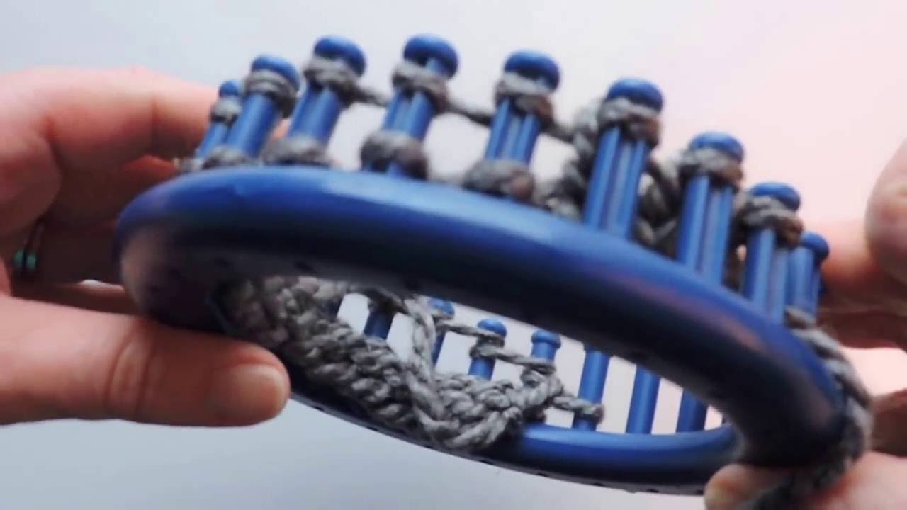 How to Make a Cowl on a Round Loom