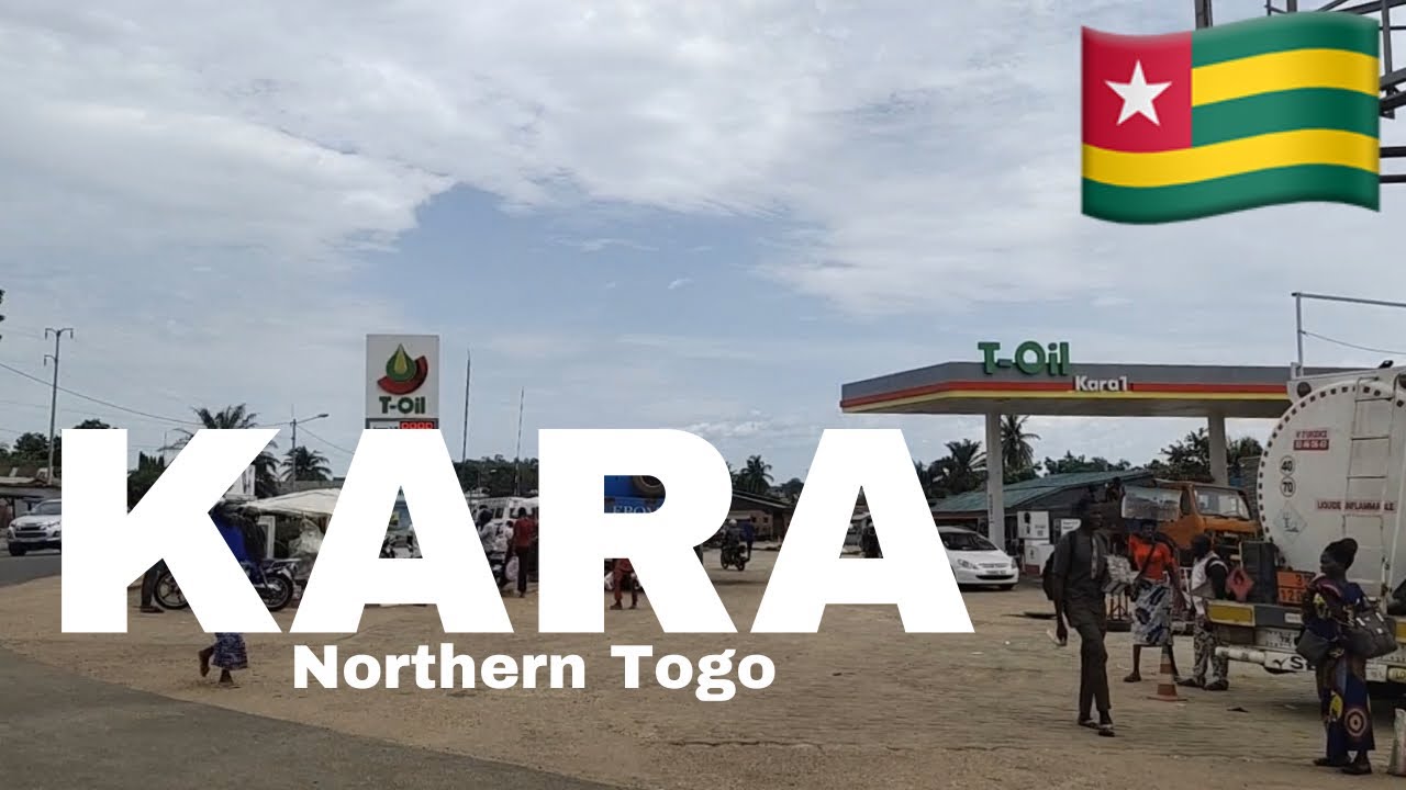 A quick ride on the streets of Kara, Togo. Northern Togo🇹🇬 (Lomé, Togo)