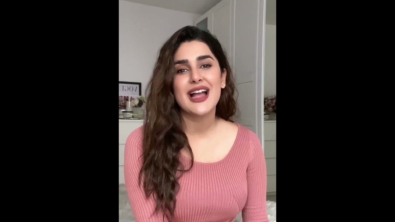 kubra khan English accent is just wow🙂 #kubrakhan #shorts