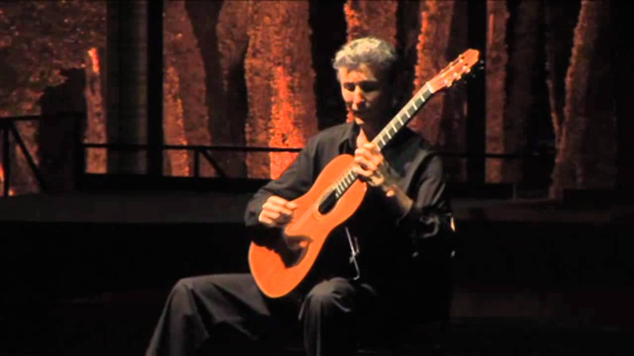 Heitor Villa-Lobos: Prélude N°4 by Carlé Costa