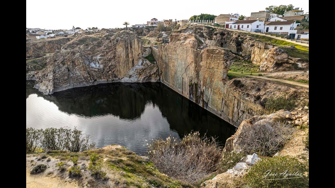 A vista de dron - Cantera de Gerena y otros