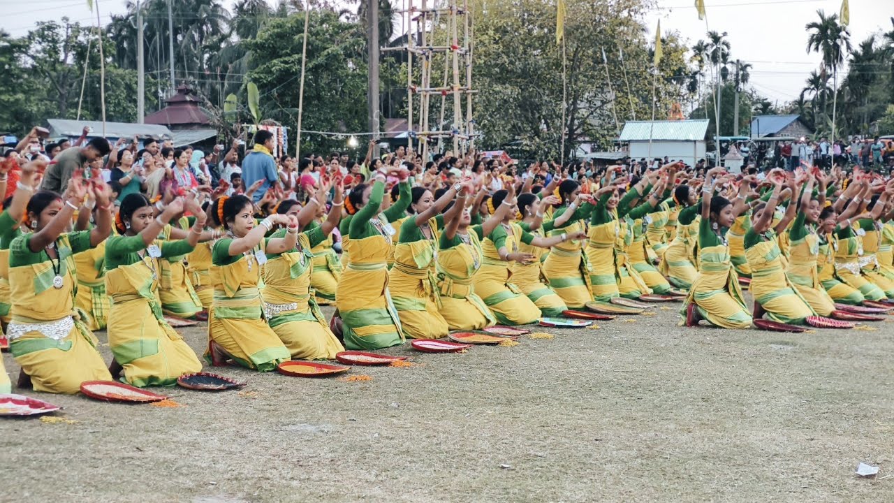 Gowalini dance by 500 dancers at Gauripur Beshma Udjapan samiti