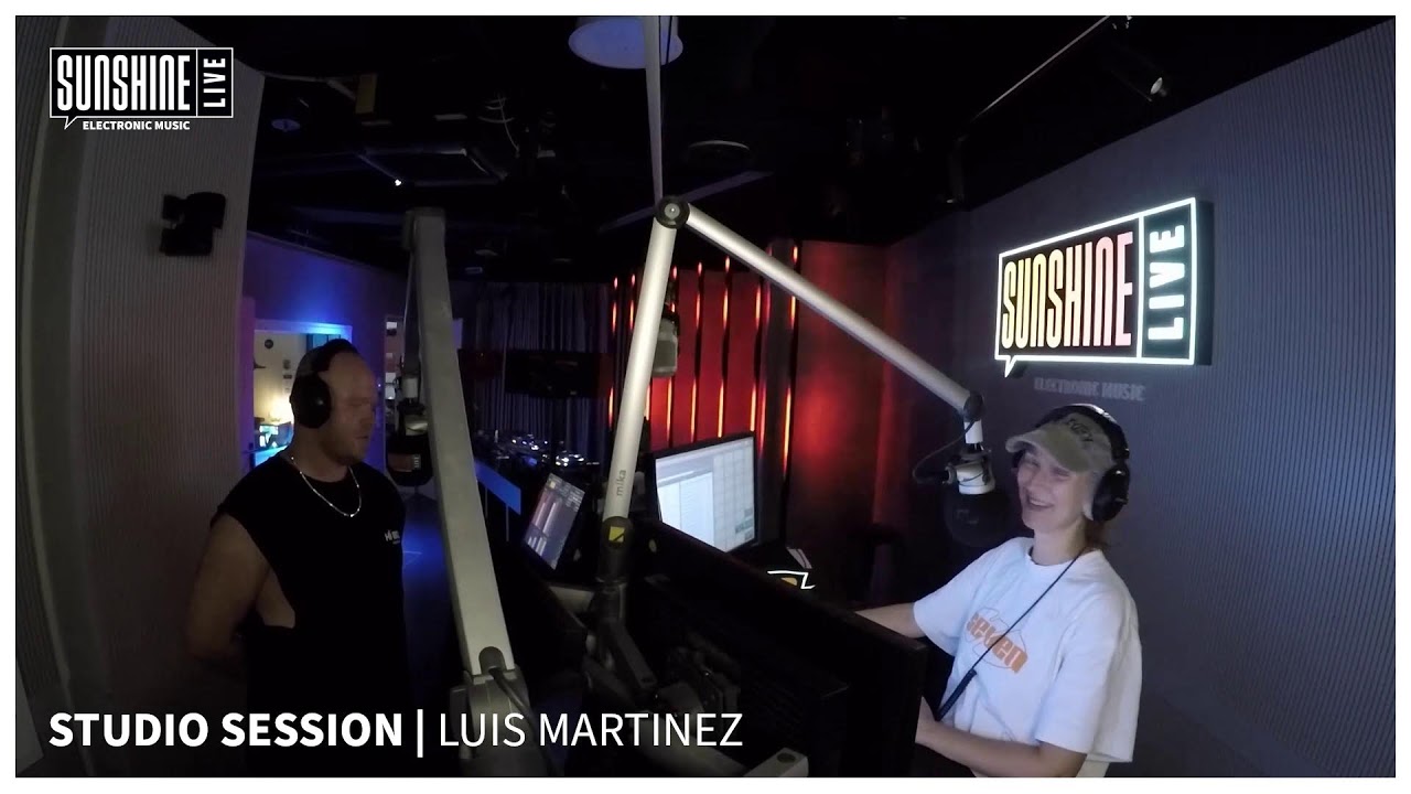 LUIS MARTINEZ | STUDIO SESSION