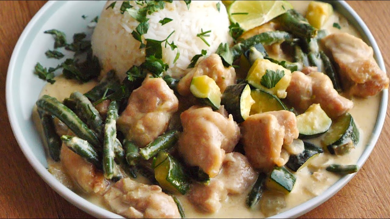 Zielone curry z kurczakiem. Super wyraziste i aromatyczne