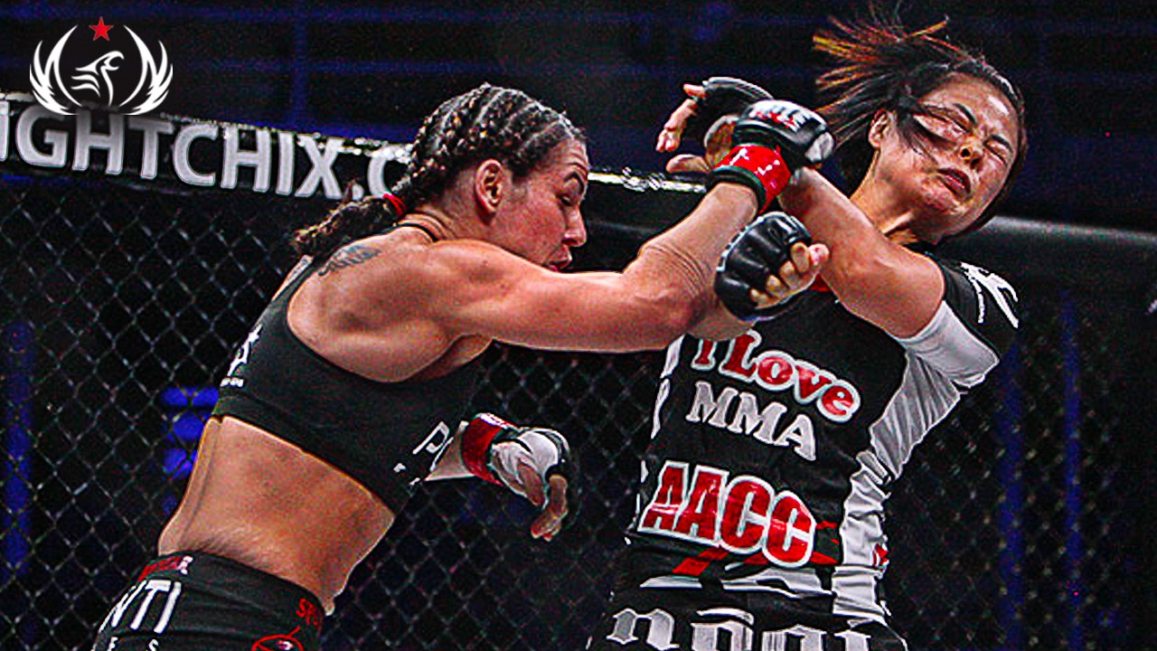 Alexis Davis CHOKES OUT Hitomi Akano - Invicta 2