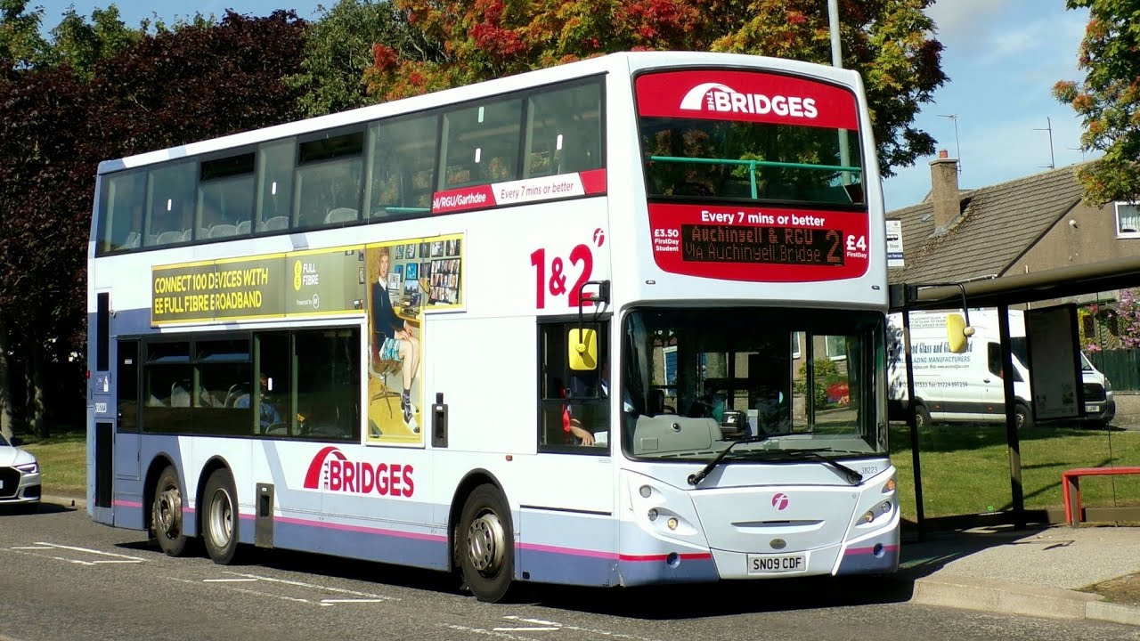 ADL Trident Enviro500 (E4/ZF) | 38223 SN09CDF | First Aberdeen | Service 1