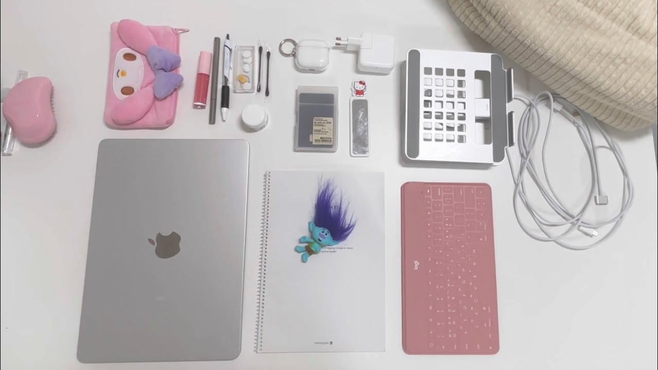 요즘 가방 속에 무얼 넣고 다니는가?