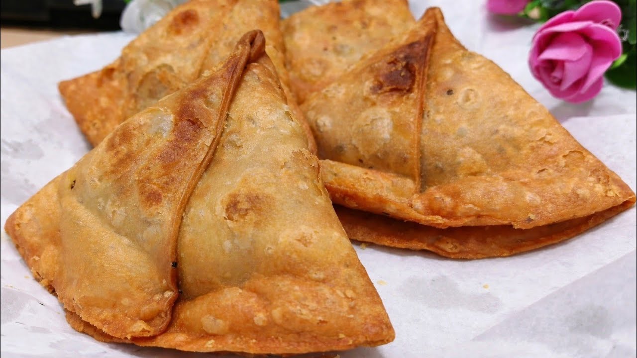 The Perfect Samosa Crispy Outside, Juicy Inside | Street-Style Recipe | Ramadan Special | Samosa