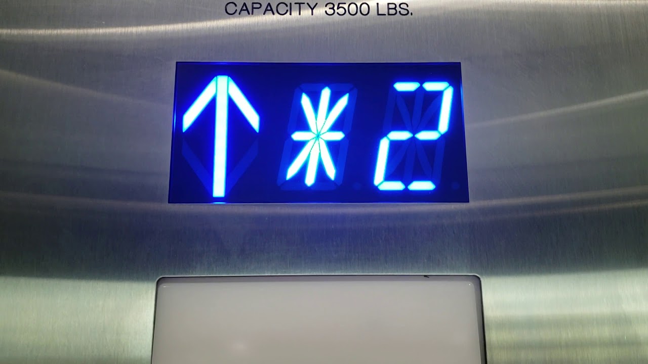 LOUD! Ramp 6/Hilton Elevator stuck in Nudge mode!