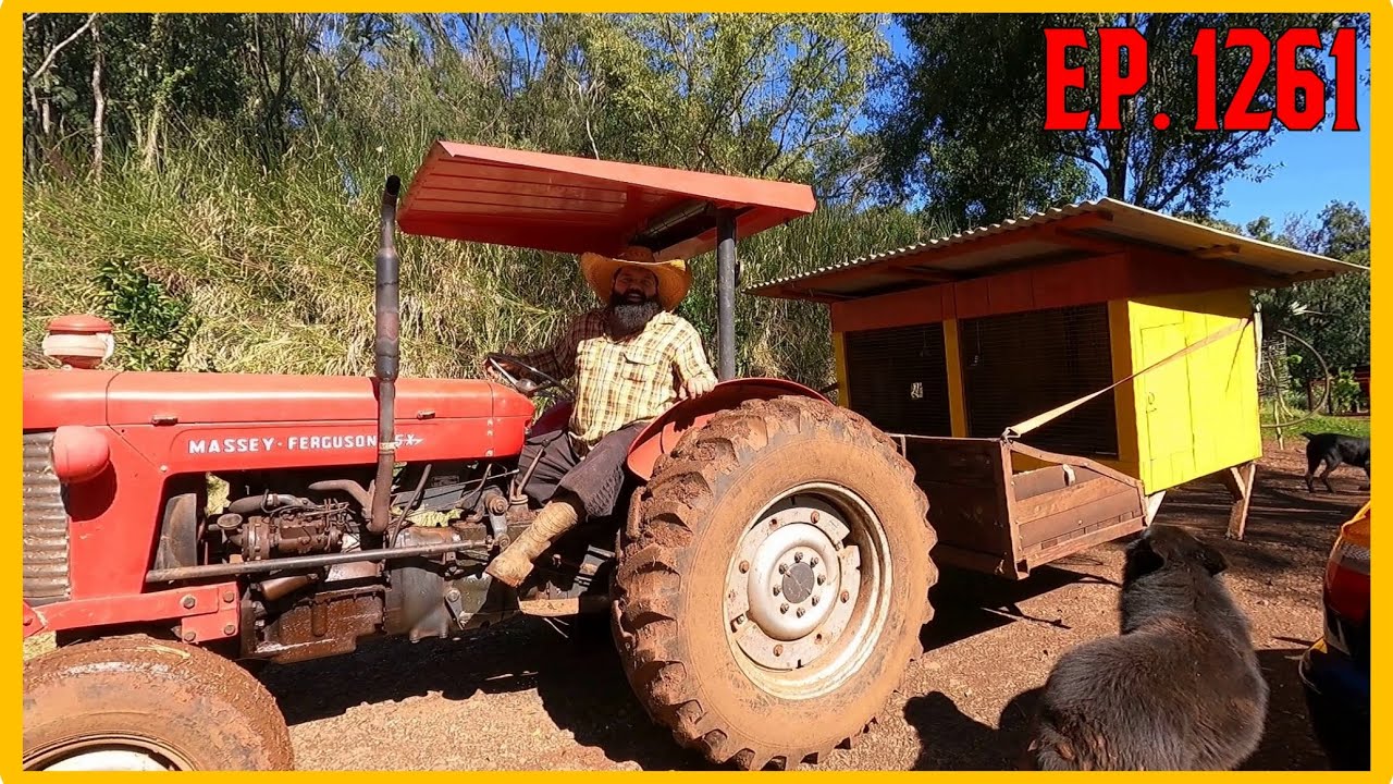 transportei a casinha com o trator