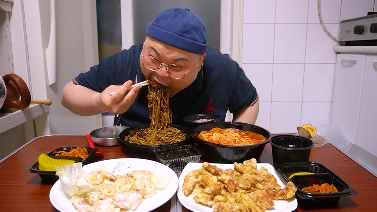 잠결에 짜장면먹방 ㅋㅋ│거기다 짬뽕, 크림새우, 탕수육까지! Black bean Noodle Mukbang Eatingshow