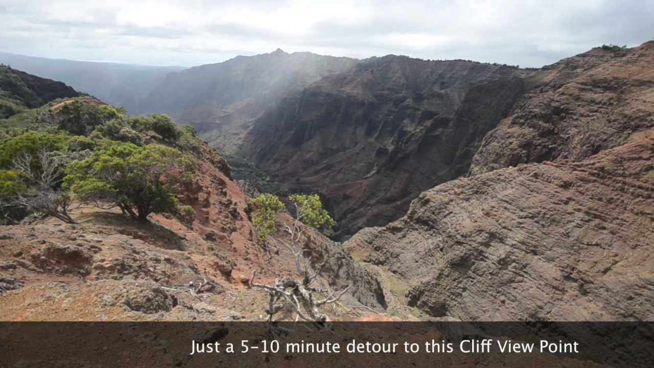 Hiking the Cliff Trail and Canyon Trail in Waimea Canyon, Kauai, Hawaii
