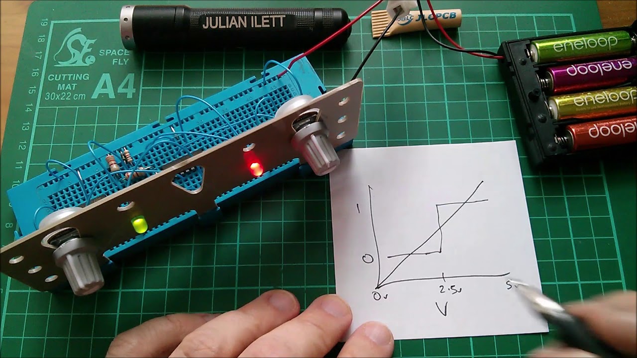 Chip on Breadboard: LM339 Comparator - A/D Converter