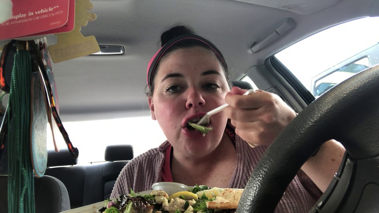My First Pure Barre Class Review & Zoës Kitchen Mukbang