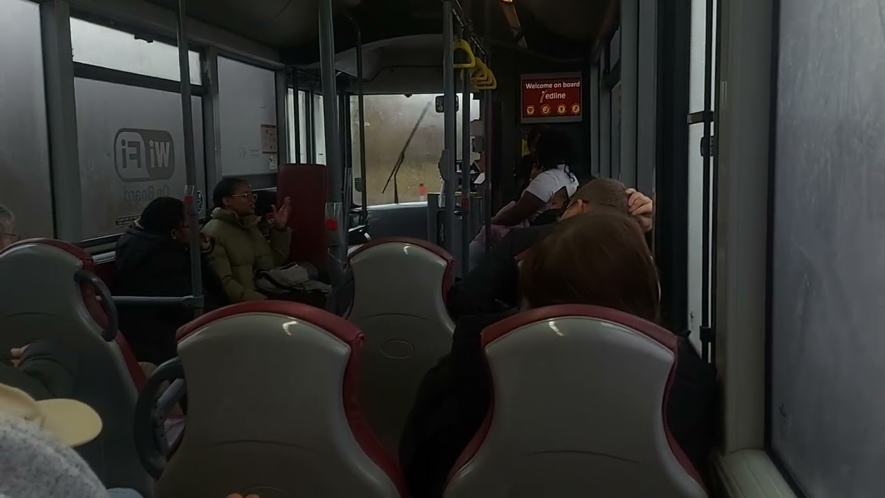 E2RRT | 100 to Milton Keynes | Red Rose Travel | ADL Enviro 200