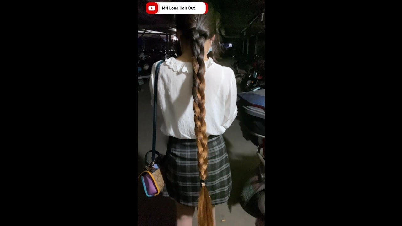 Beautiful Chinese Girl Long Hair Cut