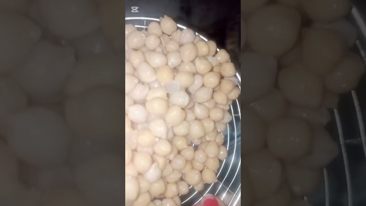 White channy or chawal recipe by rukhsana kitchen foods ❤️