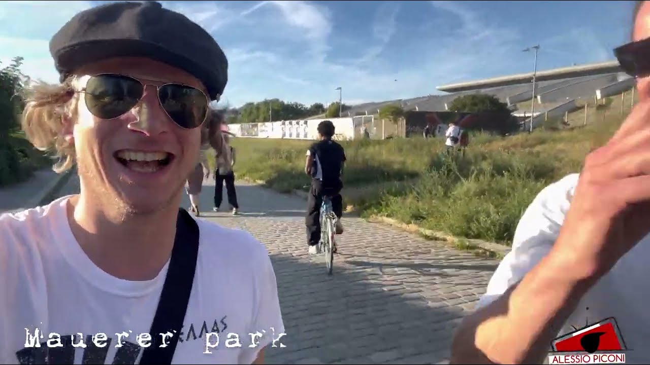 Berlino in pillole 💊 2022 #alexanderplatz #pariserplatz #ddrmuseum #berlinBunker #unterdenLeden