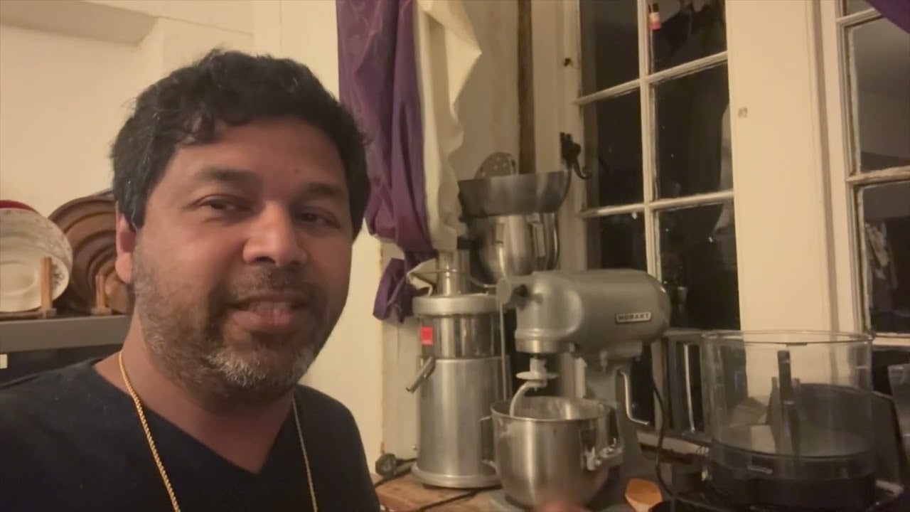 Hobart N50 Mixer helps Dee Make Baguettes for Sunday Lunch! - EMDEE FOOD & COFFEE