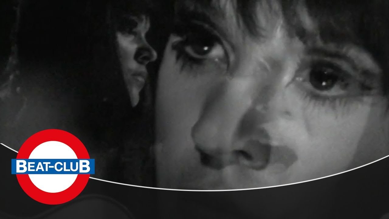 Melanie - Tuning my guitar (1969)