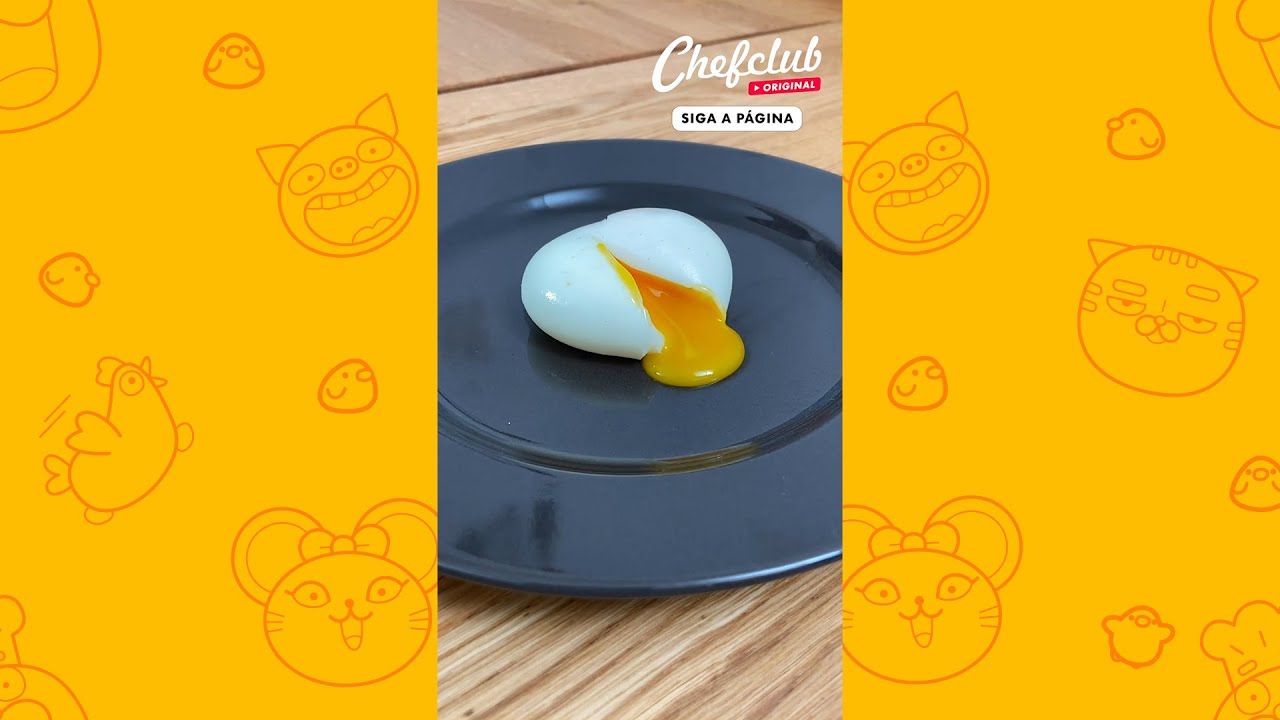 Ovos Beneditinos no pão de forma 🥚🤩 Com salmão defumado e molho holandês!