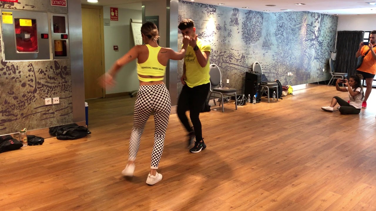 Luis and Andrea - Bachata Sensual - Sensual Week 2019