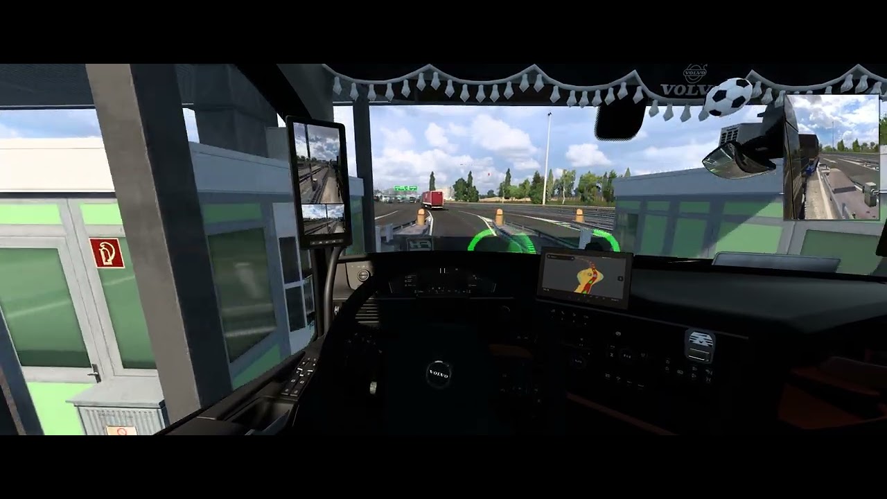 Euro Truck Simulator2 Hopper Car, Verona to Graz [Volvo F16]