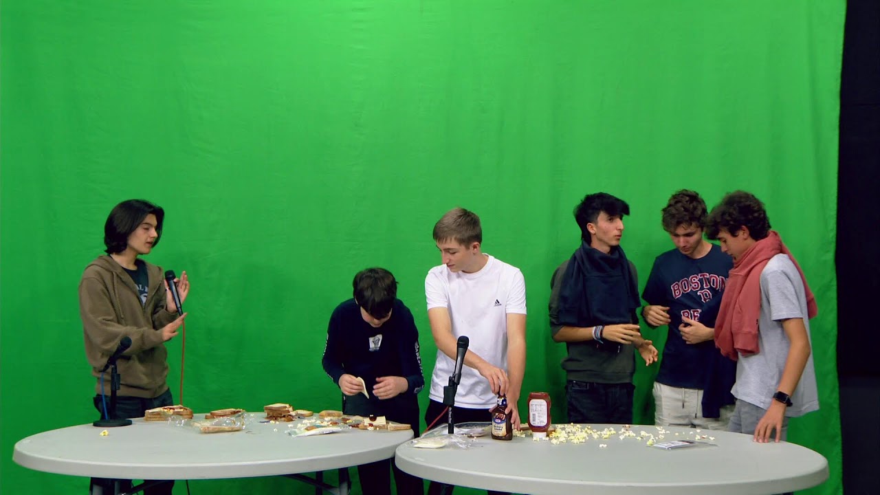 Manly Cooking Ep. 1! Spain makes sandwiches.