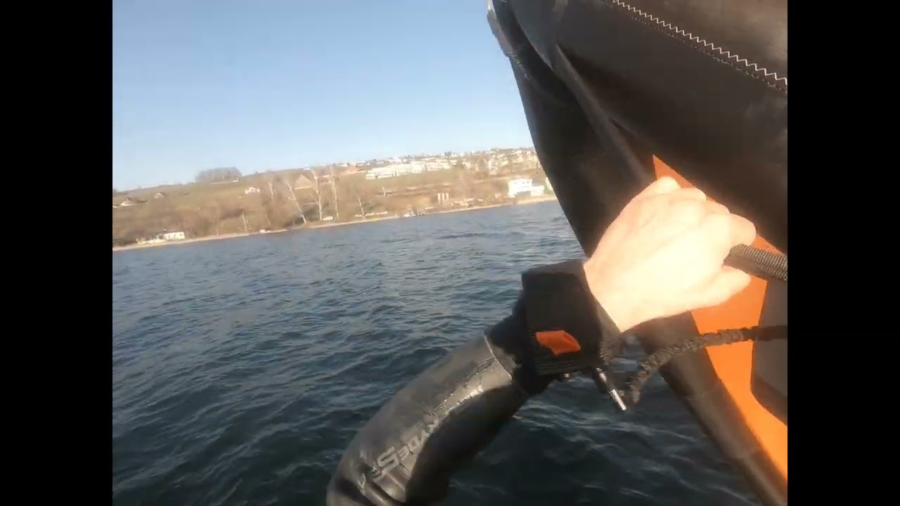 Ensis Score 6.2 Review while wingfoiling in low wind conditions | SURFDEAL
