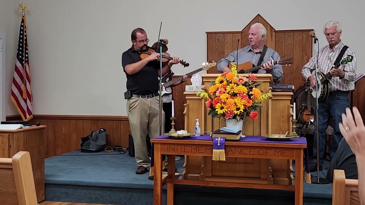 Two Young Two Old, Homecoming Hunters Chapel Assembly Church, Oct 2025.  20251012 111450