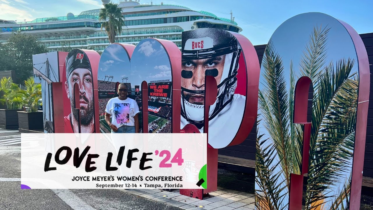 I Went to the LoveLife24 Conference (Expectations vs Reality)