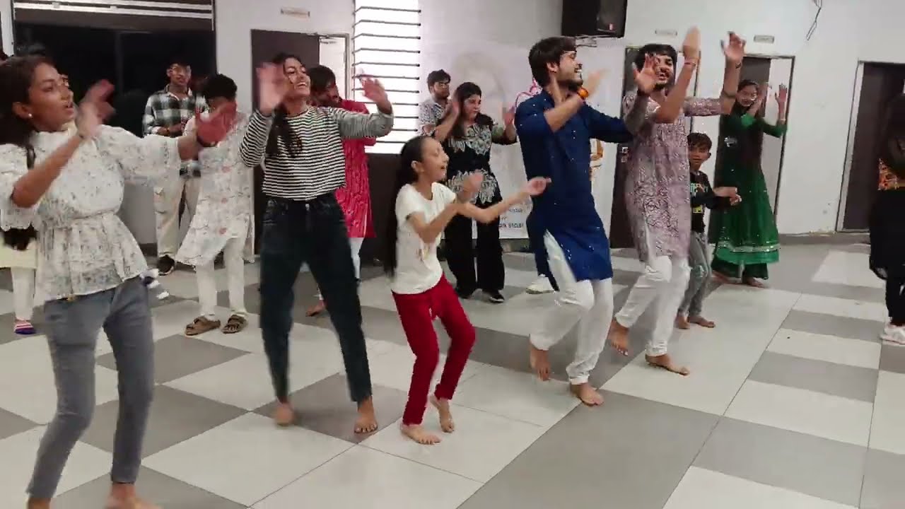 GARBA // NAVRATRI  