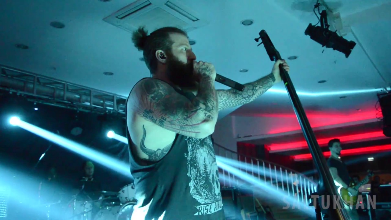 Kerem Sedef feat Fatma Turgut Tek Başına | MODEL Trabzon Konseri 2016