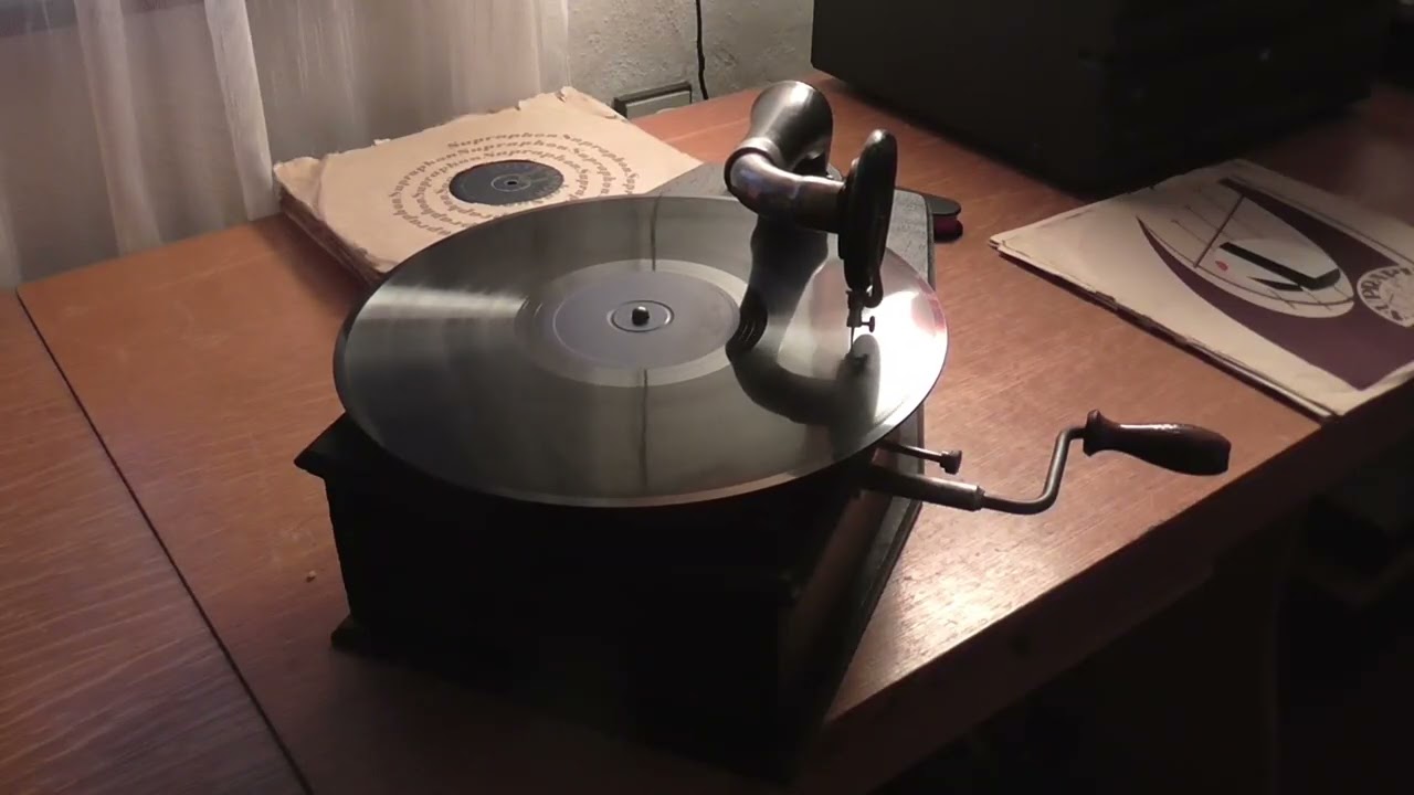 Ukázka mého spraveného gramofonu a jedné spravené desky.