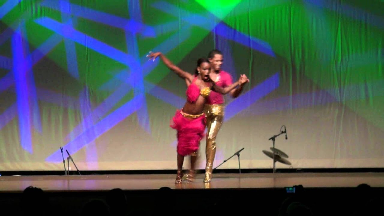 Hamburg Salsa Congress 2011, Jonh and Yudi.avi