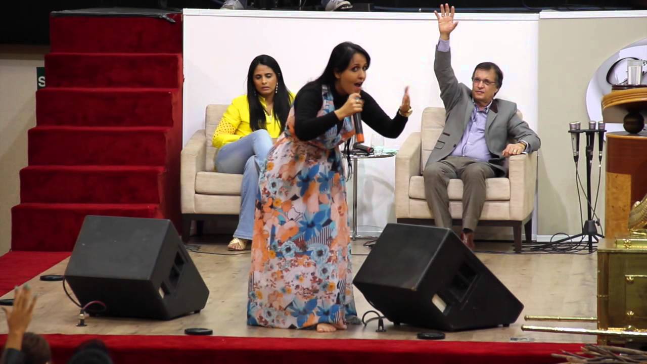 Tângela Vieira   27 10 2014