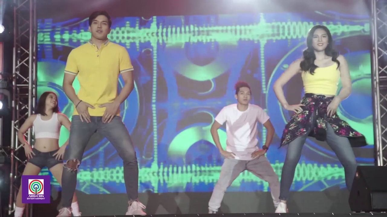 ABS-CBN Trade Event 2017: ElNella, NLex, McLisse & Joshua do the 