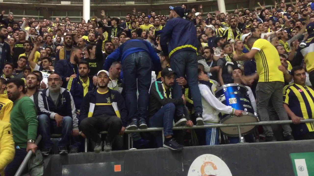 GFB | 22.10.2017 | Galatasaray - Fenerbahçemiz | Samiyende İnönüde kral biziz bu alemde!