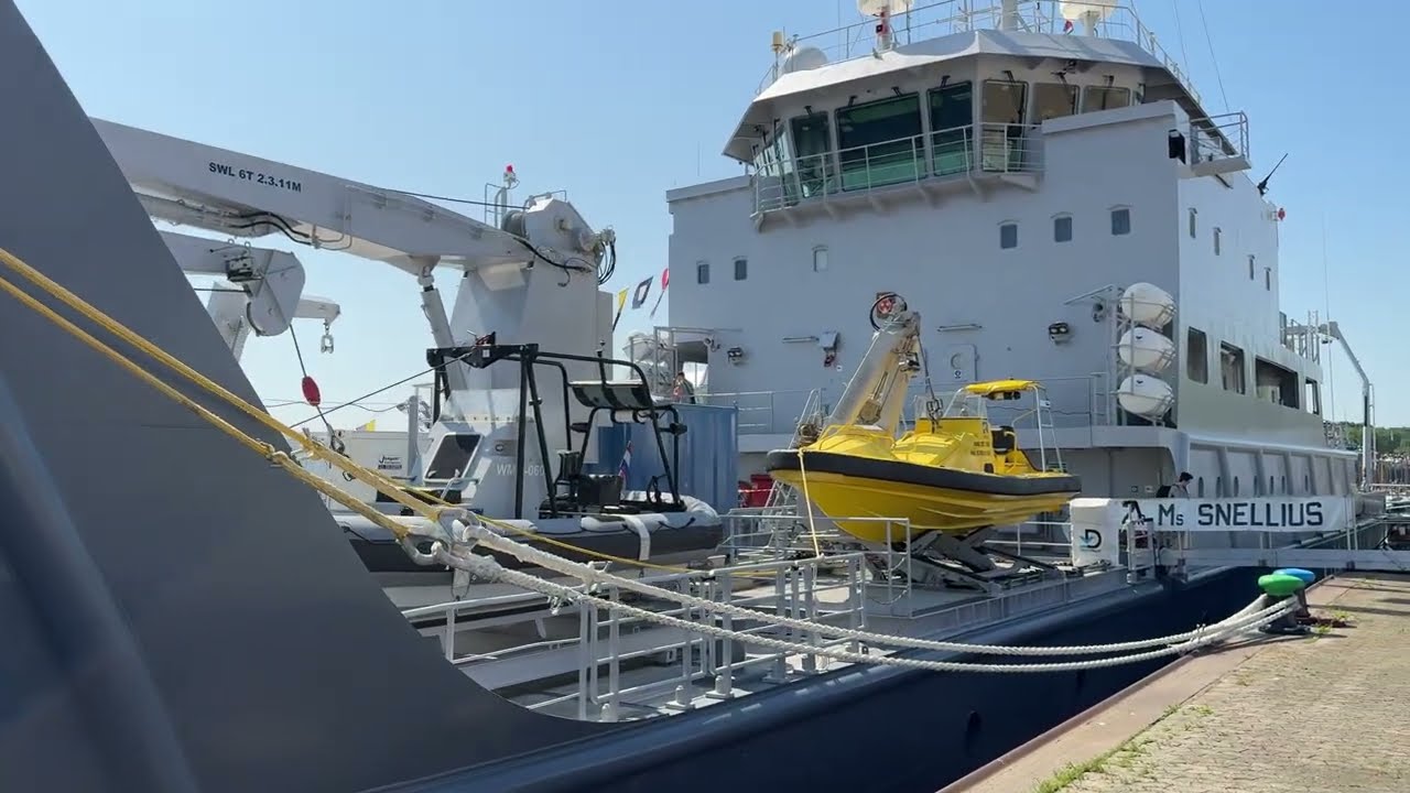 Vermessungsschiff SNELLIUS (A 802) Marinest&uuml;tzpunkt Kiel / Kieler Woche 2025 Open Ship 21.6.2025