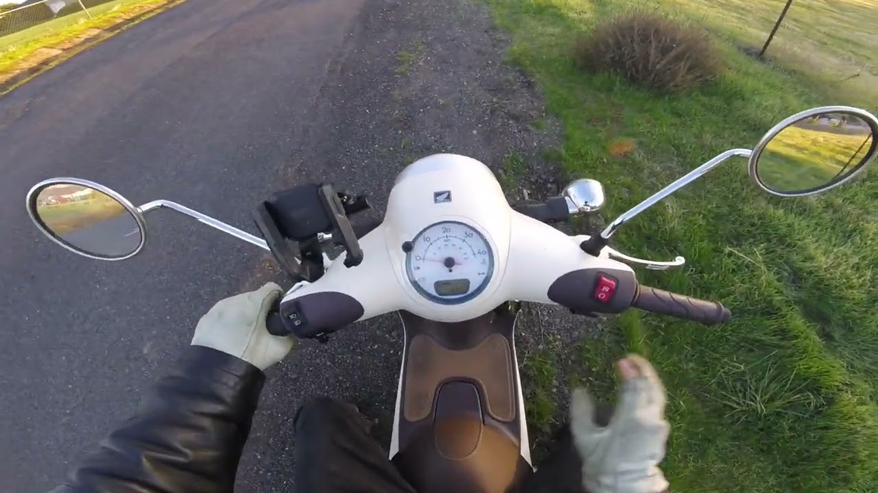 Fall 2023 Ride on my 2020 Honda (NCW50) Metropolitan (Review/Update)
