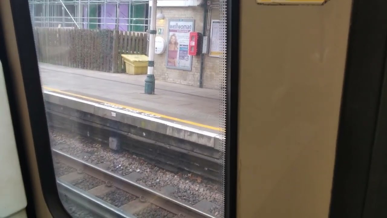 Journey on the Northern line from High Barnet to East Finchley