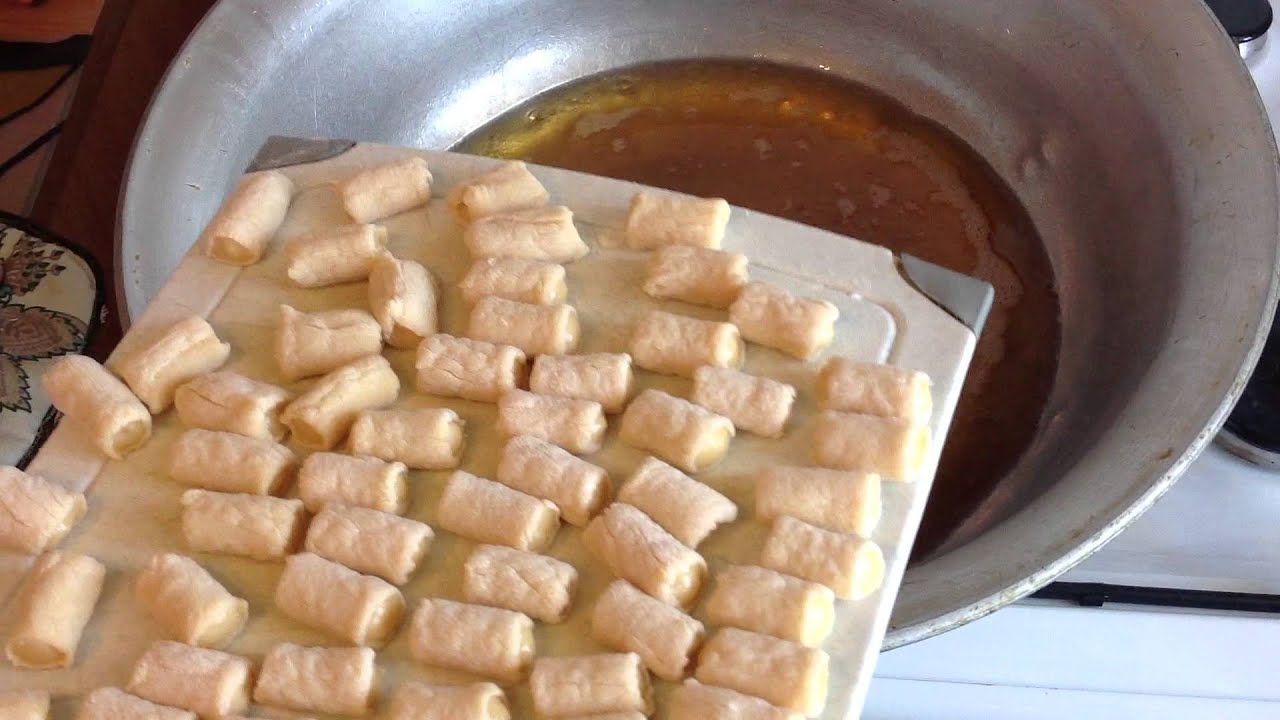 Boortsog or bawïrsaq . Как делать Баурсак часть 2