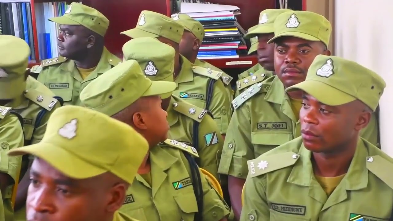 POLISIKATA NA JAMII