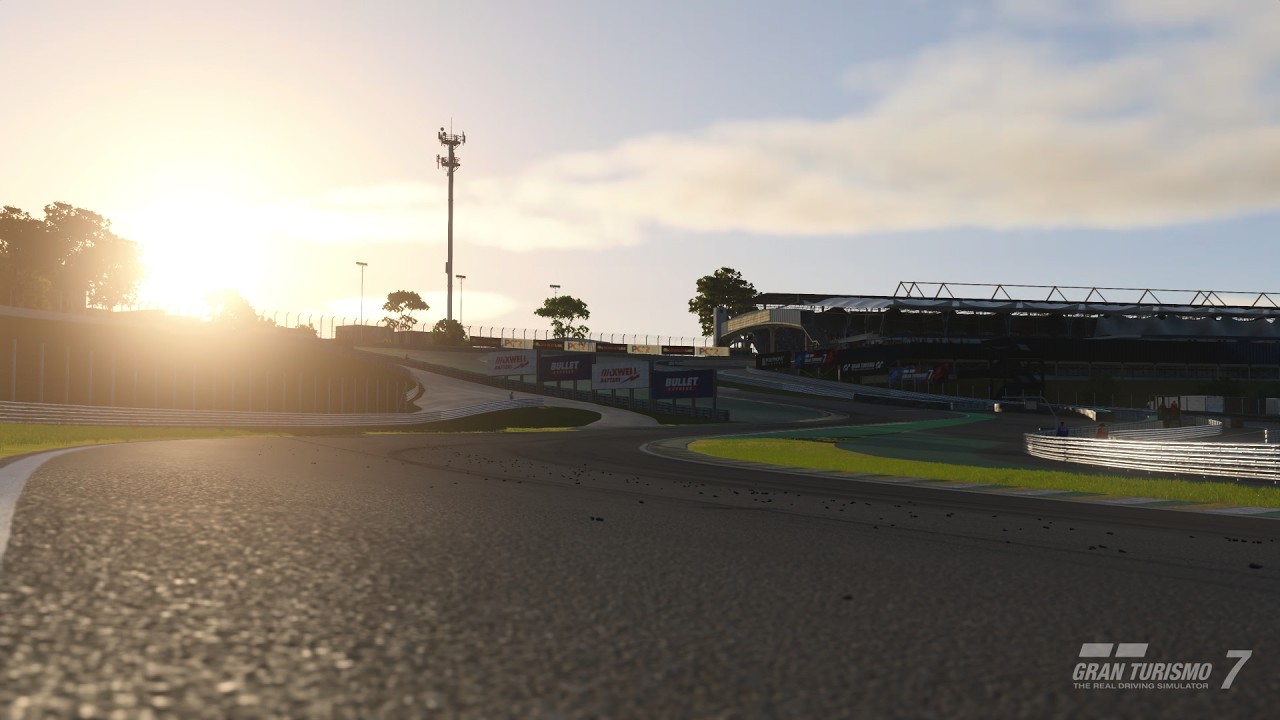 GT7 Weekly Race -  American Clubman Cup 700 On Autodromo de Interlagos With Escort RS