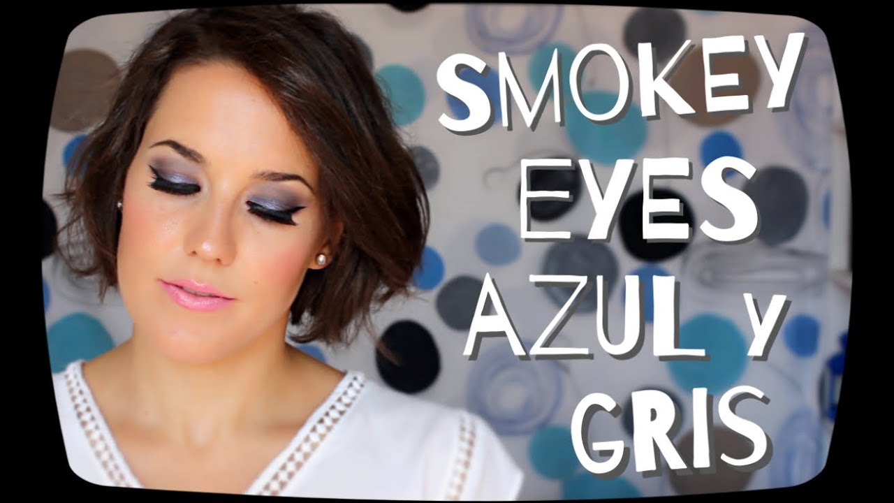Maquillaje de ojos ahumado azul