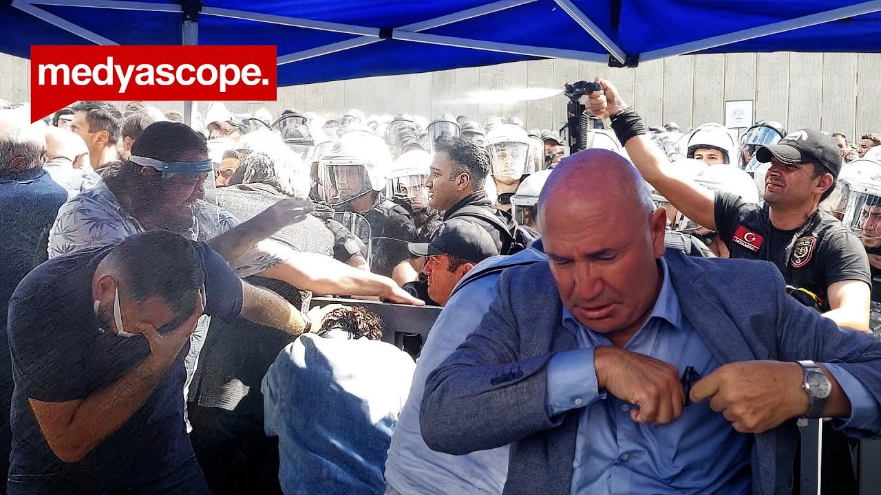 Kayyum Gürsel Tekin, polis eşliğinde CHP İl Başkanlığı’na girdi | Gün boyu yaşananlar!
