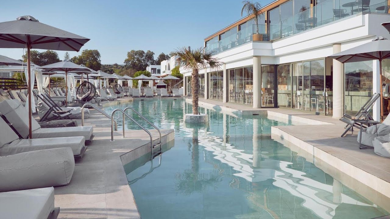 Amnissos Residence, Adelianos Kampos, Greece | Travel Suggestions