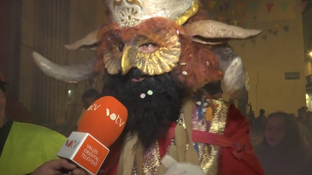 VOTV - Granollers s'omple de festa i disbauxa amb l'arribada del Rei Carnestoltes
