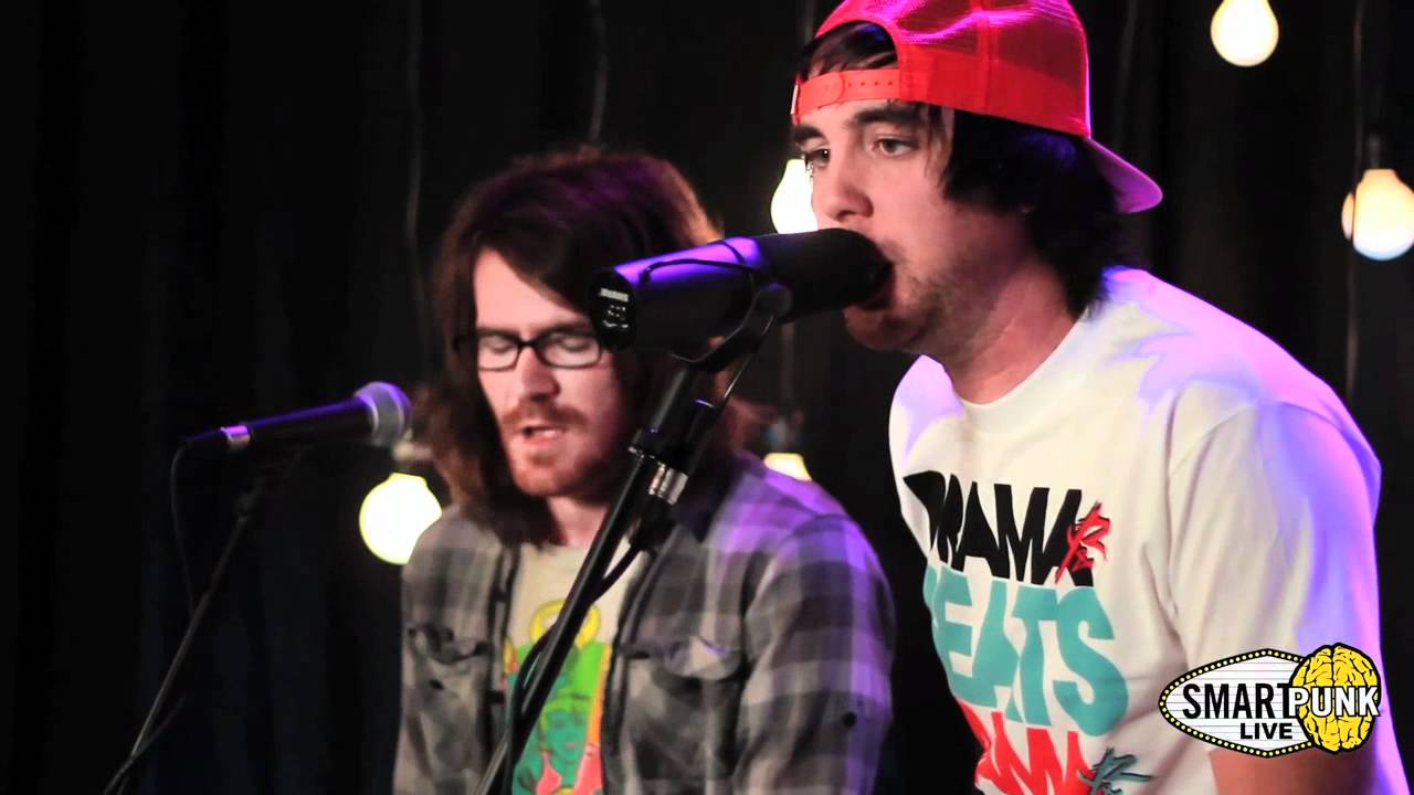 Forever The Sickest Kids - Crossroads (I Guess You Can Say Things Are Getting Pretty Serious)